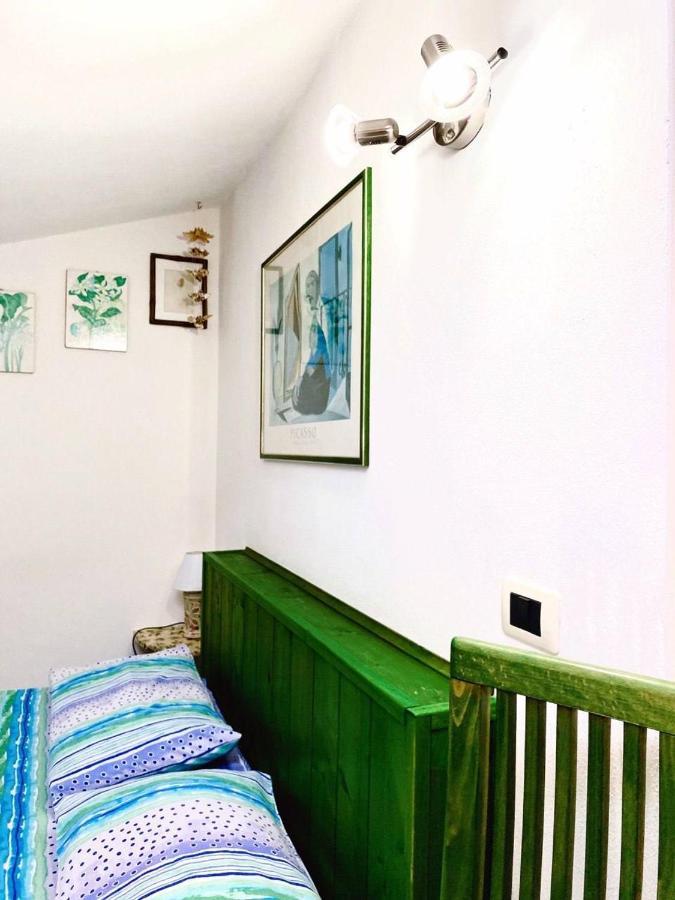 プラーイア・ア・マーレ Al Vecchio Pioppo Bed & Breakfast エクステリア 写真