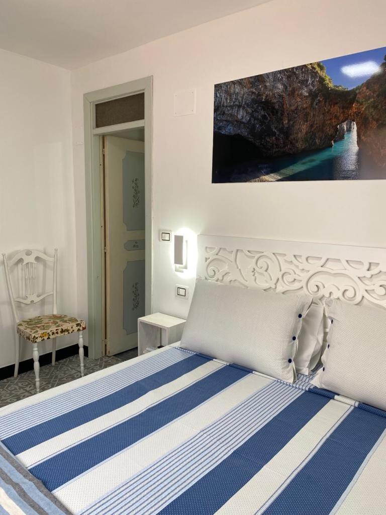 プラーイア・ア・マーレ Al Vecchio Pioppo Bed & Breakfast エクステリア 写真