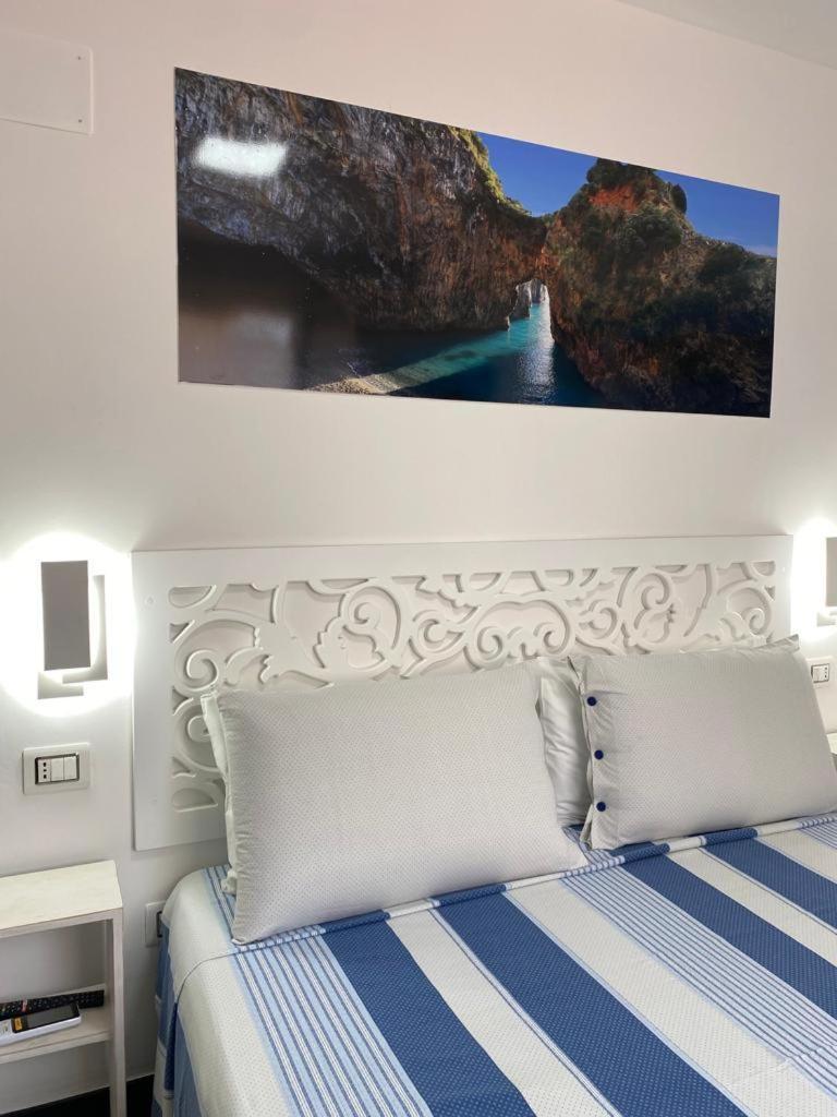 プラーイア・ア・マーレ Al Vecchio Pioppo Bed & Breakfast エクステリア 写真